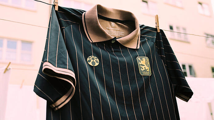 Der Andrang auf dieses Sondertrikot des TSV 1860 e.V. war riesig.