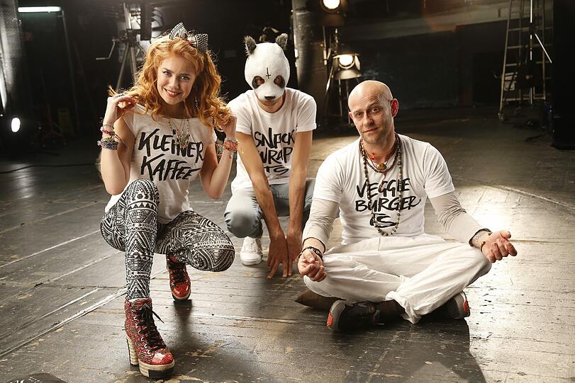 Palina Rojinski, Cro und Jürgen Vogel (v.l.)
