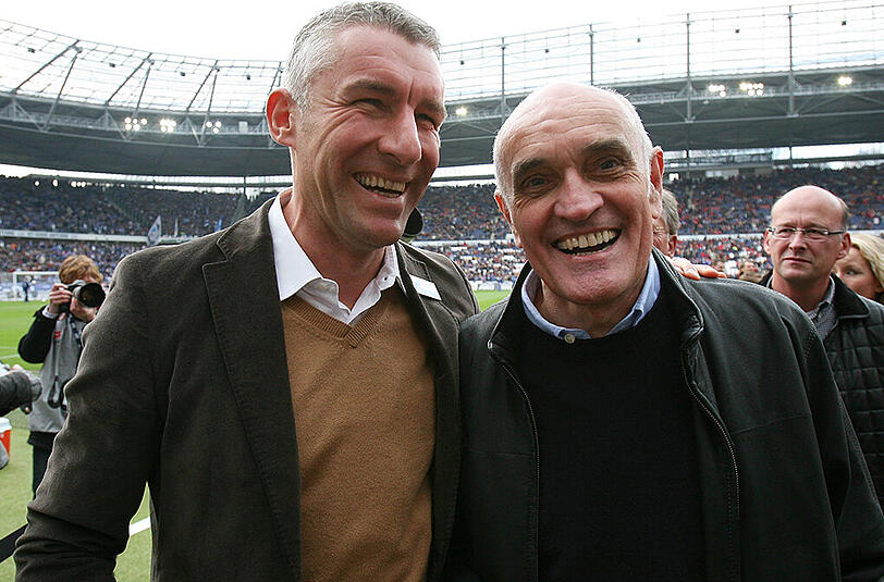 Der 72-jährige Kind (r.) ist Unternehmer und langjähriger Präsident von Hannover 96. Mirko Slomka (l.) trainierte die Niedersachsen von 2010 bis 2013.