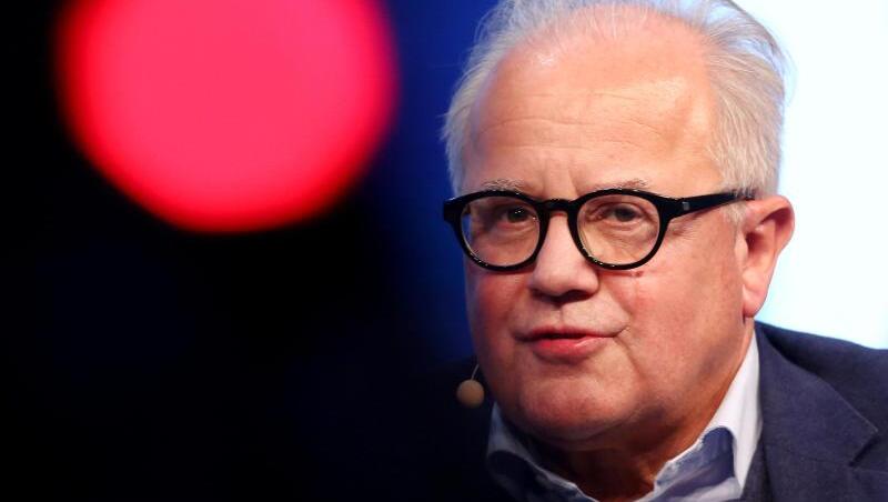 Durch die Verschiebung der EM in den Sommer 2021 hat der Deutsche Fußball-Bund mehr Optionen: DFB-Präsident Fritz Keller. Durch die Verschiebung der EM in den Sommer 2021 hat der Deutsche Fußball-Bund mehr Optionen: DFB-Präsident Fritz Keller.