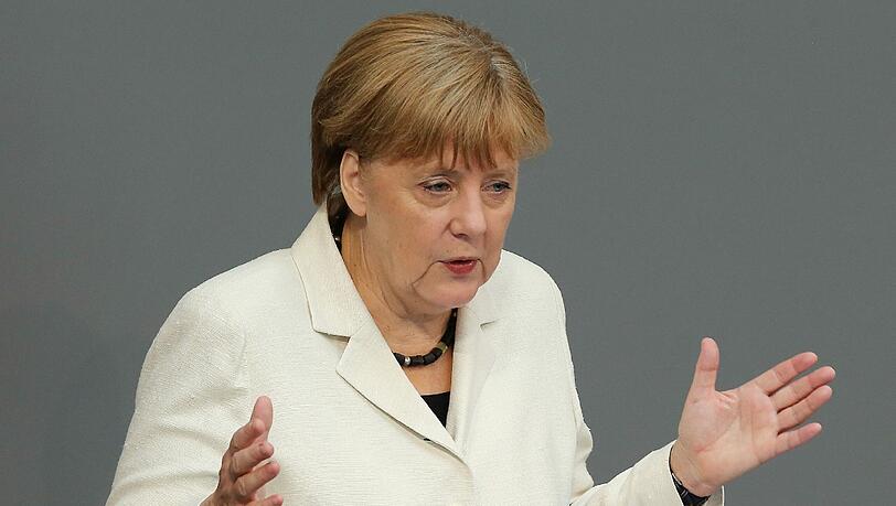 Angela Merkel erklärt wie entscheidend Abschreckung und Dialog im Umgang mit Russland sind. Angela Merkel erklärt wie entscheidend Abschreckung und Dialog im Umgang mit Russland sind.
