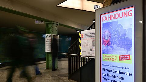 Beim Bundeskriminalamt (BKA) gingen nach dem Fahndungsaufruf mit der ausgelobten Belohnung zahlreiche Hinweise eingegangen. (Archivfoto)