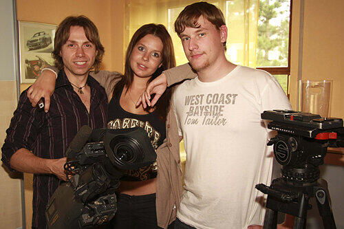 Nachwuchs-Filmemacher mit prominenter Hauptdarstellerin: Adam Jaskolka, Maureen Sauter und Patrick Kühnlein (v.li.).