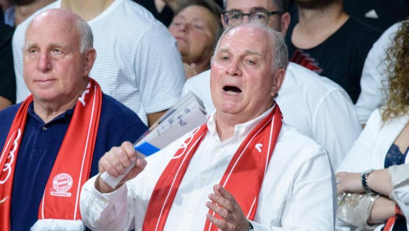 Vereinspräsident Uli Hoeneß fiebert beim Basketball-Finalspiel mit. Vereinspräsident Uli Hoeneß fiebert beim Basketball-Finalspiel mit.