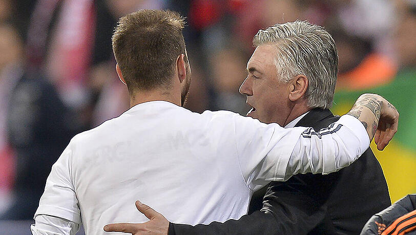 29. April 2014: Bei der letzten Bayern-Heimniederlage in der Champions League saß Carlo Ancelotti auf der Bank des Gegners. Real Madrid gewann nach dem 1:0 im Hinspiel auch das Rückspiel in München. Torschützen waren Sergio Ramos (links im Bild - 16./20.) und Cristiano Ronaldo (34./90.). 29. April 2014: Bei der letzten Bayern-Heimniederlage in der Champions League saß Carlo Ancelotti auf der Bank des Gegners. Real Madrid gewann nach dem 1:0 im Hinspiel auch das Rückspiel in München. Torschützen waren Sergio Ramos (links im Bild - 16./20.) und Cristiano Ronaldo (34./90.).