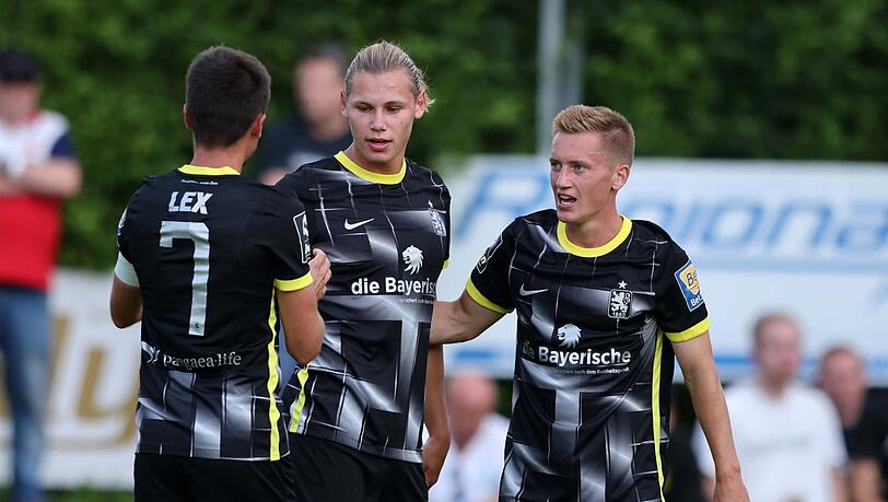 Wohl drin: Lakenmacher (r.) und Lex.
