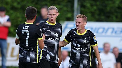 Wohl drin: Lakenmacher (r.) und Lex.