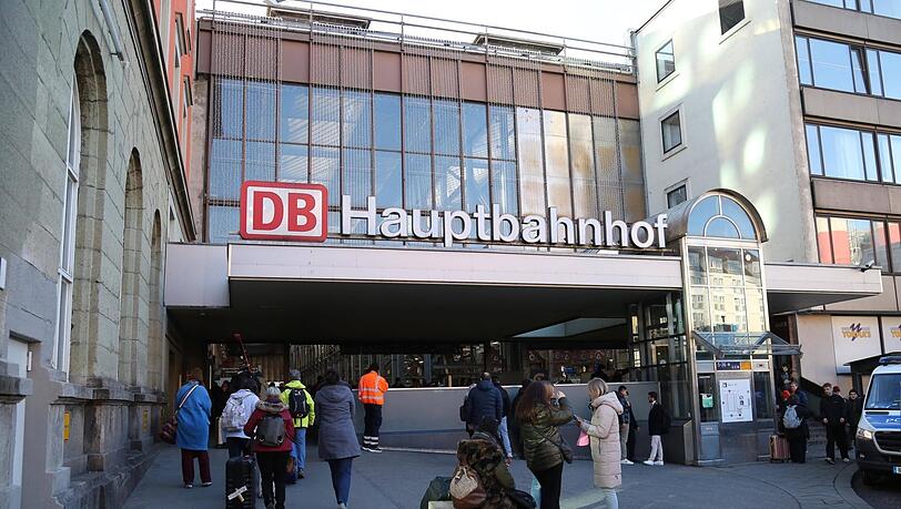 Unweit des Hauptbahnhofs in der Dachauer Straße kam es zu einem Polizeieinsatz, der in Schusswaffengebrauch endete.