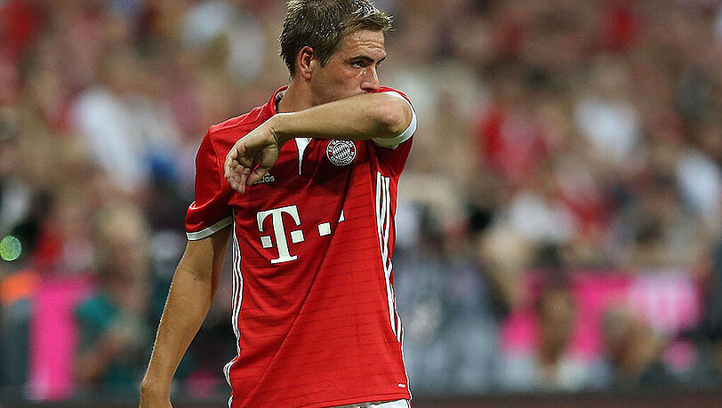 Kapitän Philipp Lahm erwartet eine "intensive Zeit", in der der FC Bayern "den Verein, die Liga und unser Land repräsentiert". Kapitän Philipp Lahm erwartet eine "intensive Zeit", in der der FC Bayern "den Verein, die Liga und unser Land repräsentiert".