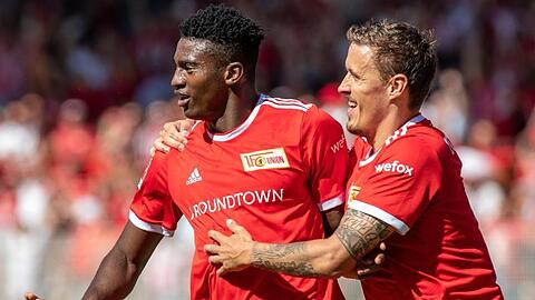 Der 1. FC Union Berlin um Taiwo Awoniyi (l) und Max Kruse ist in der Conference League gefordert.