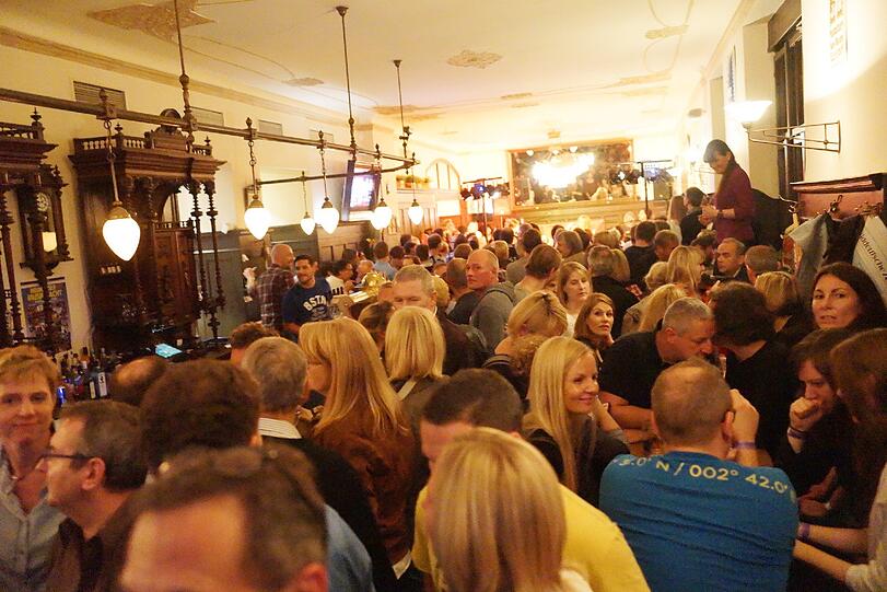 7000 Münchner beim Feiern und Tanzen: So viel los war am Samstag bei der Neuhauser Musiknacht.