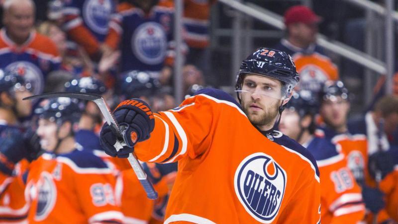 Leon Draisaitl steuerte gegen St. Louis zwei Assists bei. Leon Draisaitl steuerte gegen St. Louis zwei Assists bei.