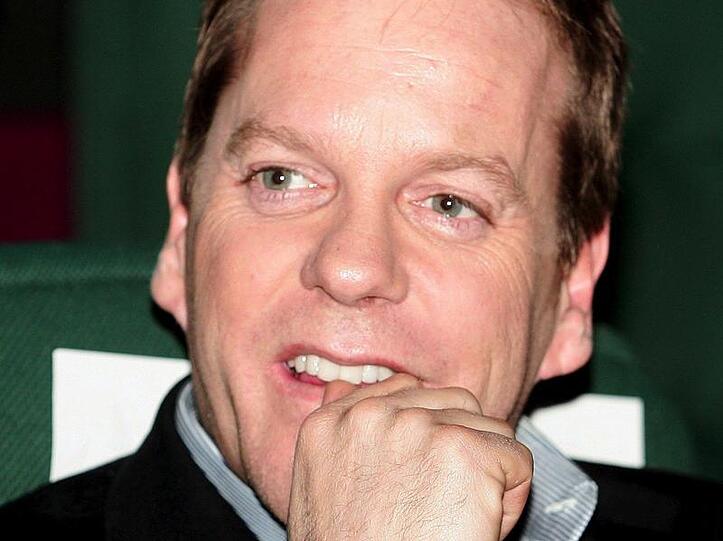 Cool und lässig: "24 Stunden"-Star Kiefer Sutherland (43) .