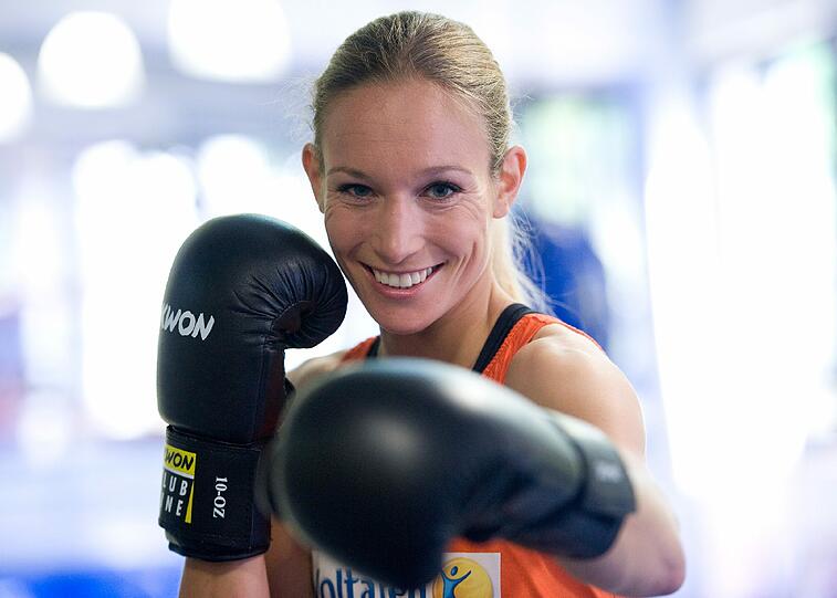 Verteidigt ihren Titel gegen Marina Zueva: Kickbox-Queen Christine Theiss.