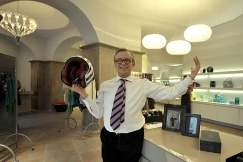 Wieder fröhlich: Gerhard Meir in seinem neuen Salon, der jetzt Departement-Store heißt.