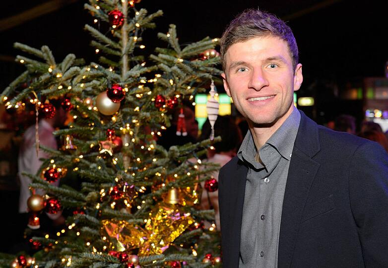 Die besten Bilder von der FC-Bayern-Weihnachtsfeier...