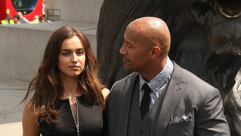 Lief da schon was? Irina Shayk und Dwayne Johnson bei einem Fototermin im Juli 2014 Lief da schon was? Irina Shayk und Dwayne Johnson bei einem Fototermin im Juli 2014