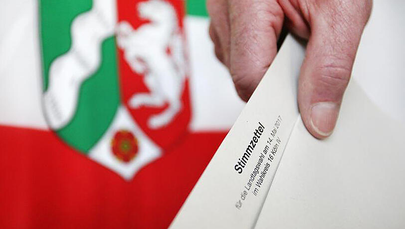 Nach der Landtagswahl in NRW sollen alle 128 Wahlkreise noch einmal überprüft werden. Nach der Landtagswahl in NRW sollen alle 128 Wahlkreise noch einmal überprüft werden.