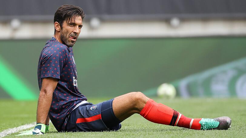 Ebenfalls noch etwas ungewohnt: Gianluigi Buffon nicht im Juve-Trikot...