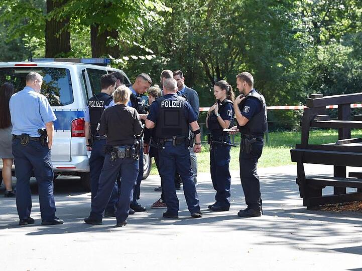 Polizeieinsatz am Tatort in Berlin-Moabit.
