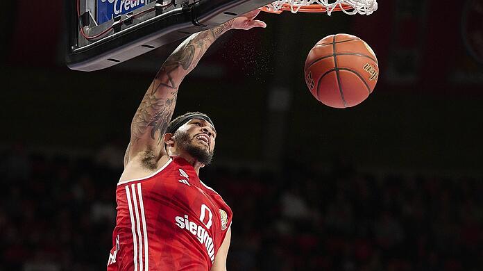 Nick Weiler-Babb und der FC Bayern treten am Donnerstag erstmals im SAP Garden an.
