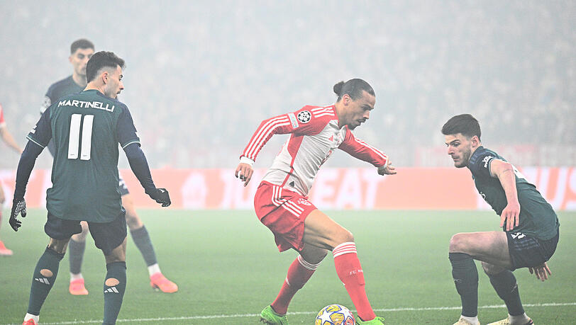 Schambein-Probleme: Bayerns Leroy Sané (l.). Schambein-Probleme: Bayerns Leroy Sané (l.).