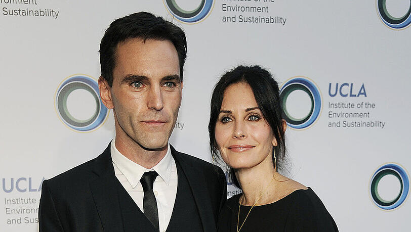 Courteney Cox und Johnny McDaid auf dem roten Teppich Courteney Cox und Johnny McDaid auf dem roten Teppich