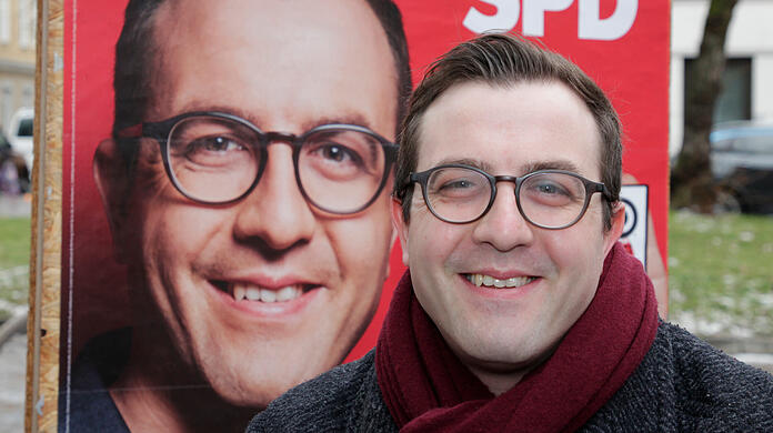 David Rausch (30) ist Chef der SPD Neuperlach. Von seiner politischen Arbeit dort weiß er, wie viele unter Armut leiden.