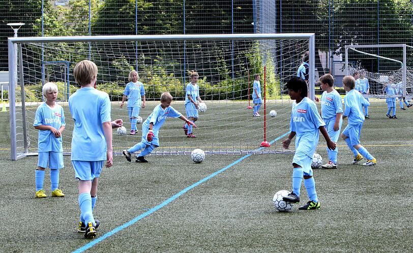 Am Vormittag wurden die Grundlagen trainiert &ndash; mal mit, mal ohne Ball. Die Bilder vom Fielmann-Camp beim TSV 1860