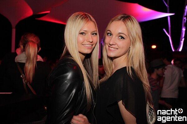 Am Pfingstsonntag war im P1 "Blackout summer Madness angesagt". Mehr Bilder finden Sie unter: www.nachtagenten.de
