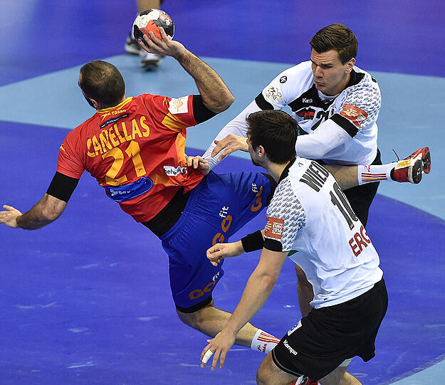 Was vorher niemand erwartet hätte, ist tatsächlich vollbracht! Die DHB-Handballer sind Europameister. Die Bilder vom Spiel und den Emotionen danach.