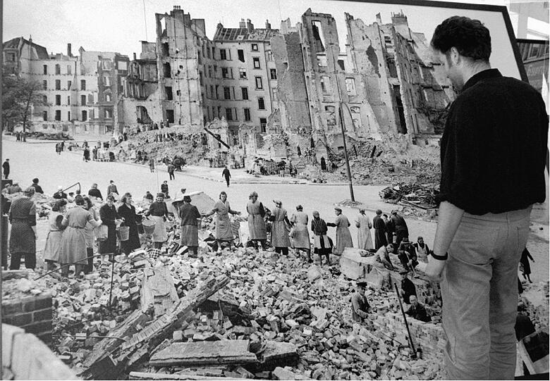 In München schlugen während des zweiten Weltkriegs viele Bomben ein.