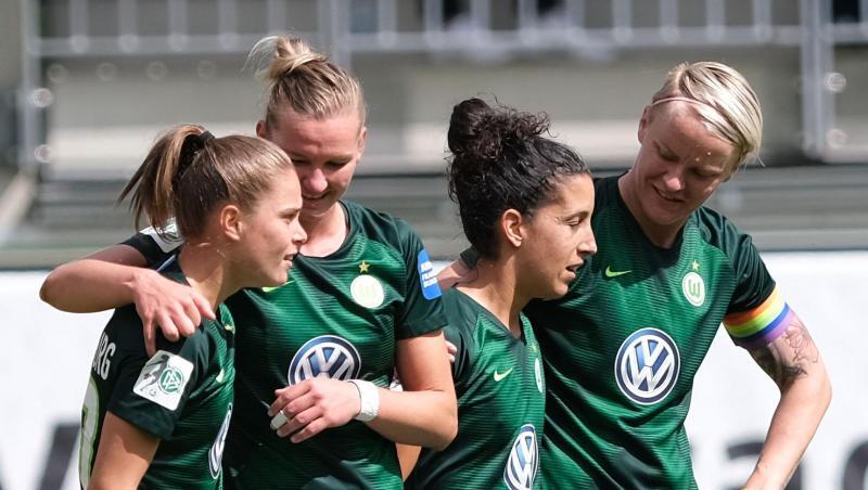 Der VfL Wolfsburg ist der Titelverteidiger in der Frauen-Bundesliga. Der VfL Wolfsburg ist der Titelverteidiger in der Frauen-Bundesliga.
