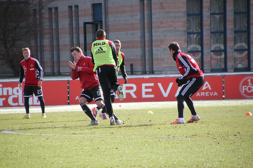 ...nach welcher es mit Laufwegen und einem Trainingsspiel weiterging.