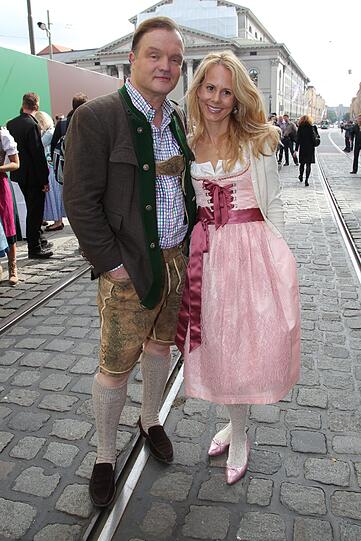 Fürst Alexander zu Schaumburg Lippe und Frau Nadja