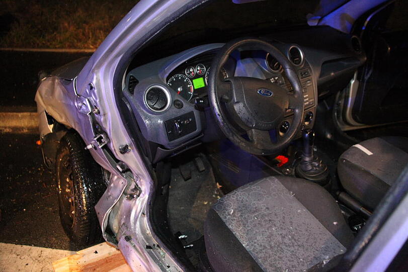 Crash auf der B 12 bei Reichertsheim