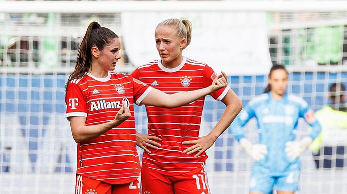 Nachjustieren und weitermachen: Sarah Zadrazil (l.) und Kollegin Lea Schüller müssen in der Champions League ran.
