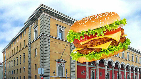 Fein Food statt Fast Food: Im pompösen Opern-Palais entsteht das Edel-Lokal &bdquo;Kuffler&ldquo;. Dort wird kalifornische Küche aufgetischt. Ein Schwerpunkt sind Burger.