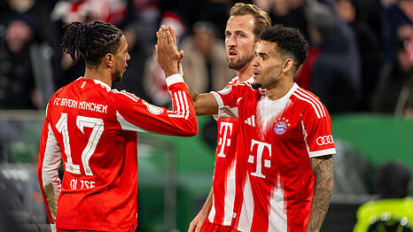 Das derzeit beste Offensivtrio in Europa (v.l.): Michael Olise, Kane und Luis D&iacute;az.