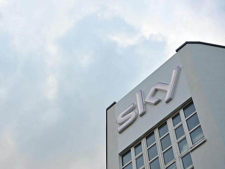 Das Logo des Bezahlsenders Sky in Unterföhring