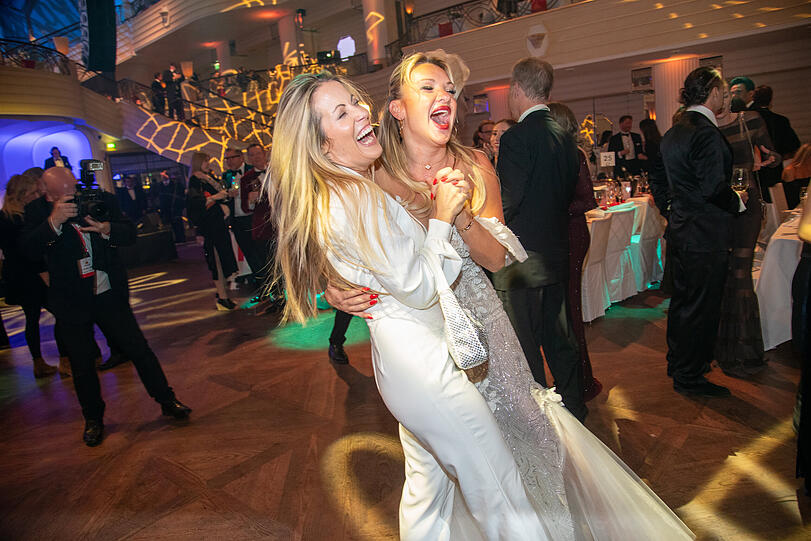 Andrea Kaiser und Evelyn Burdecki Andrea Kaiser und Evelyn Burdecki