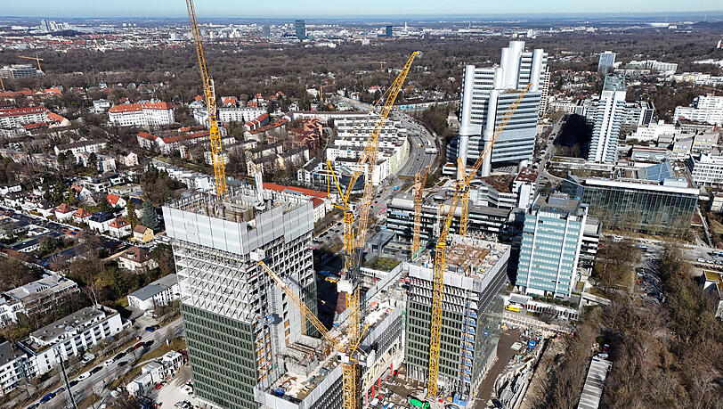 B&uuml;rogeb&auml;ude werden oft flott hochgezogen &ndash; wie die neue BVK-Zentrale im Bild (Bogenhausen). Doch im privaten Neubau herrscht in M&uuml;nchen Stillstand.