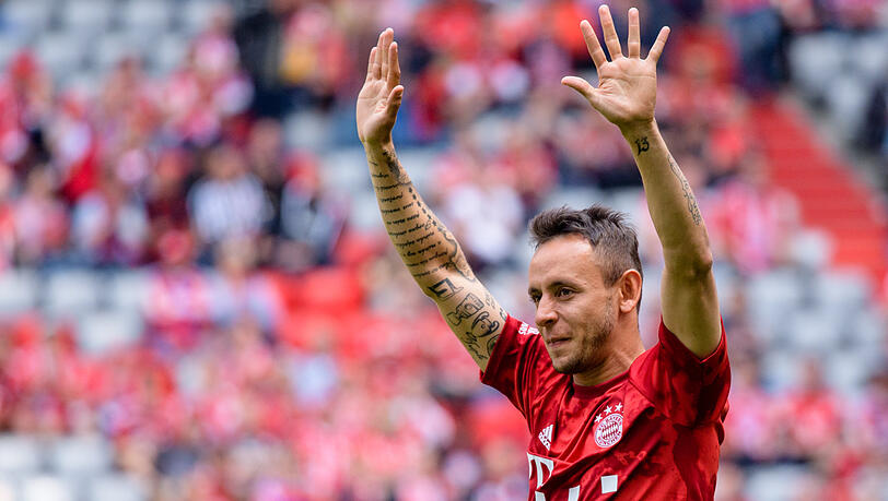 Lief von 2011 bis 2019 für den FC Bayern auf: Rafinha. Lief von 2011 bis 2019 für den FC Bayern auf: Rafinha.