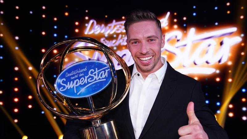 Schlagersänger Ramon Roselly gewann 2020 DSDS. Er ist seitdem gern gesehener Gast in den ARD-Shows von Florian Silbereisen.