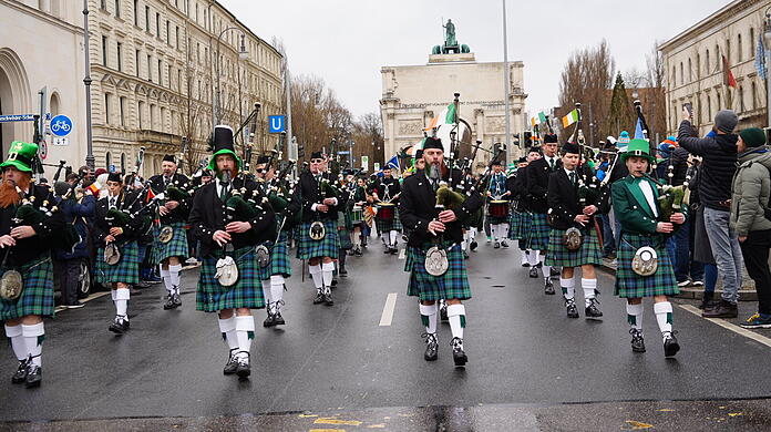 Dudelsackspieler durften bei der großen St.-Patrick's-Day-Parade in München natürlich auch nicht fehlen.