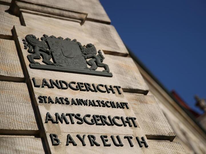 Außenansicht des Landgerichts Bayreuth. Foto: Daniel Karmann/Archivbild