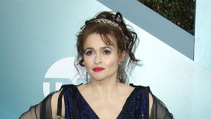 Helena Bonham Carter wird in Staffel 4 von "The White Lotus" zu sehen sein. Helena Bonham Carter wird in Staffel 4 von "The White Lotus" zu sehen sein.