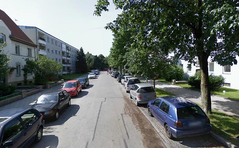 Die Höltystraße: Hier wird mittwochs oft abgeschleppt.