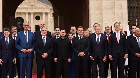 Die Koalition der Willigen hat in Paris über die weitere Unterstützung der Ukraine beraten. Die Koalition der Willigen hat in Paris über die weitere Unterstützung der Ukraine beraten.