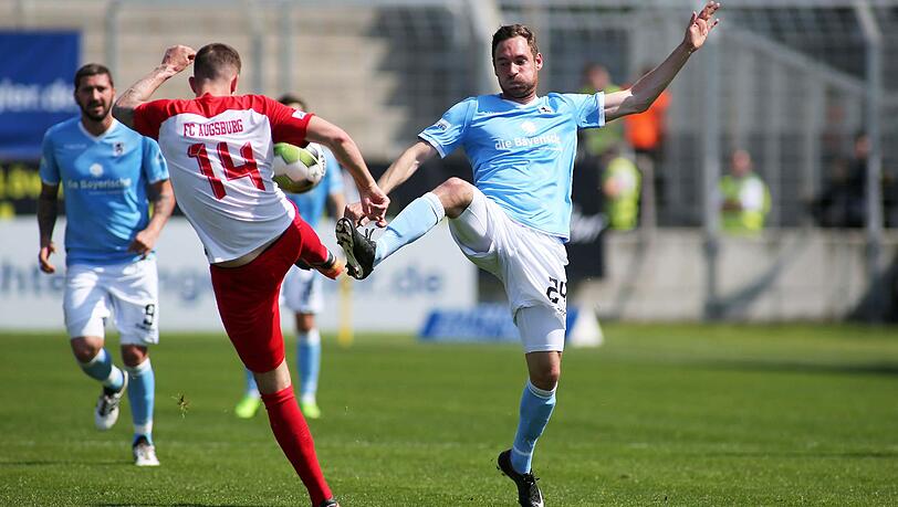 Kam vom SSV Jahn Regensburg zum TSV 1860 zurück: Stürmer Markus Ziereis (re.). Kam vom SSV Jahn Regensburg zum TSV 1860 zurück: Stürmer Markus Ziereis (re.).